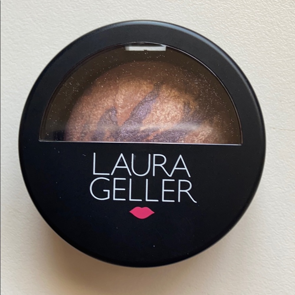 Laura Geller Baked Marble Eyeshadow in Amethyst